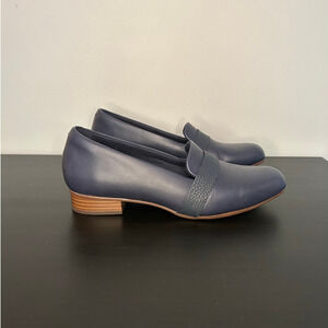 Clarks Juliet Ariel Navy Leather Loafer - Size 7